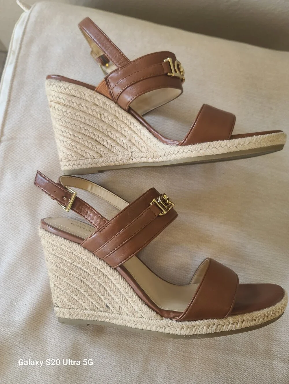 Liz Clairborne Alton Espadrille Wedge Sandals with Gold Accent - Women Size 6.5